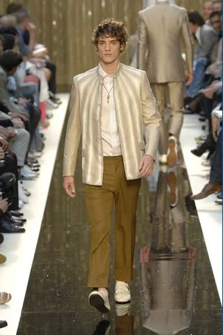 Look 24